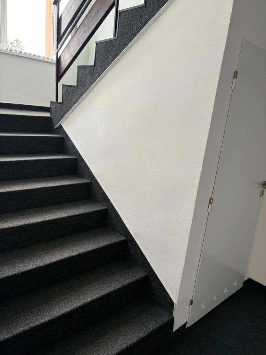 Prenájom kancelárie 120 m², Hemy, Valašské Meziříčí, Zlínský kraj Prenájom kancelárie 120 m², Hemy, Valašské Meziříčí, Zlínský kraj