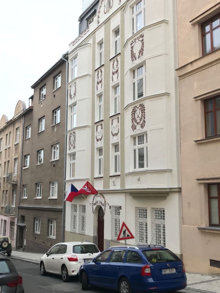 Prenájom bytu 2-izbový 60 m², Nad Panenskou, Praha, Praha Prenájom bytu 2-izbový 60 m², Nad Panenskou, Praha, Praha
