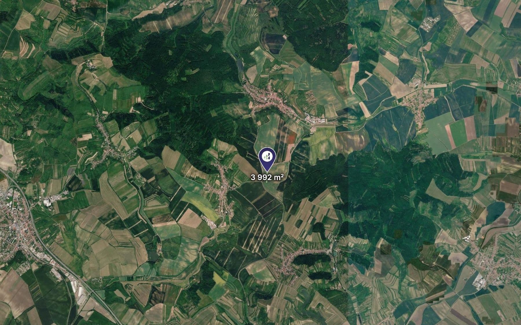Predaj pozemku 3.992 m², Boleradice, Jihomoravský kraj Predaj pozemku 3.992 m², Boleradice, Jihomoravský kraj