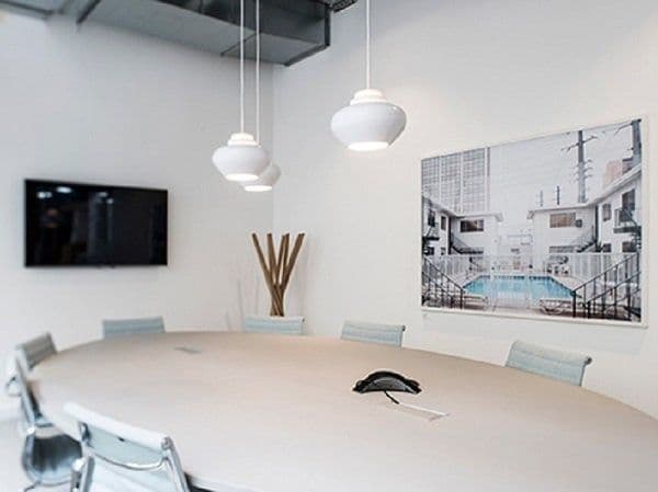 Prenájom kancelárie 20 m², Plzeňská, Praha, Praha Prenájom kancelárie 20 m², Plzeňská, Praha, Praha