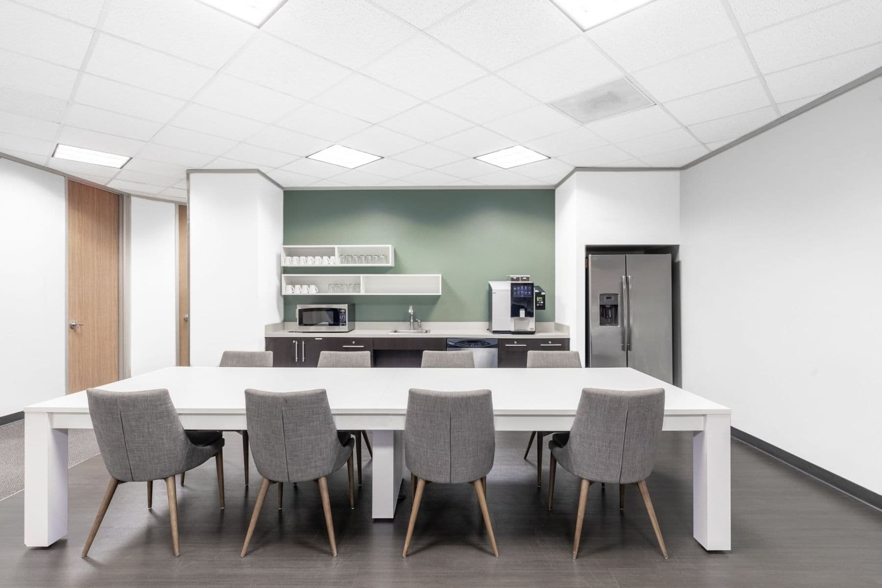 Prenájom kancelárie 25 m², Jankovcova, Praha, Praha Prenájom kancelárie 25 m², Jankovcova, Praha, Praha