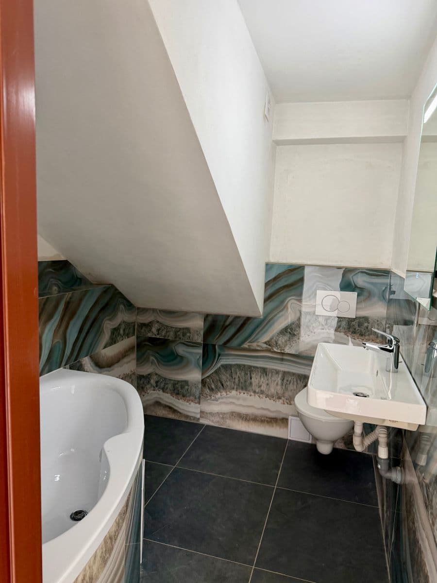 Predaj bytu 2-izbový 47 m², Horská, Trutnov, Královéhradecký kraj Predaj bytu 2-izbový 47 m², Horská, Trutnov, Královéhradecký kraj