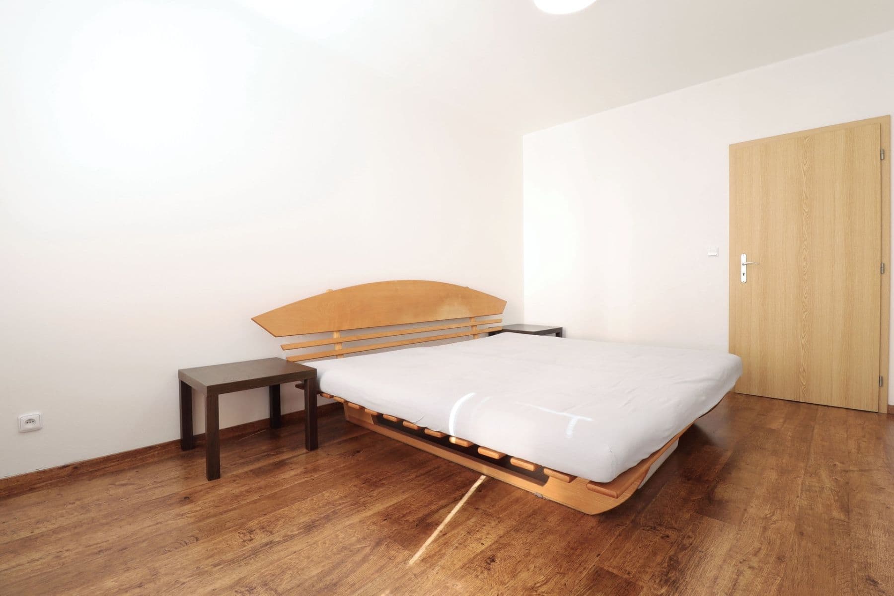 Prenájom bytu 3-izbový 82 m², V dolině, Praha, Praha Prenájom bytu 3-izbový 82 m², V dolině, Praha, Praha