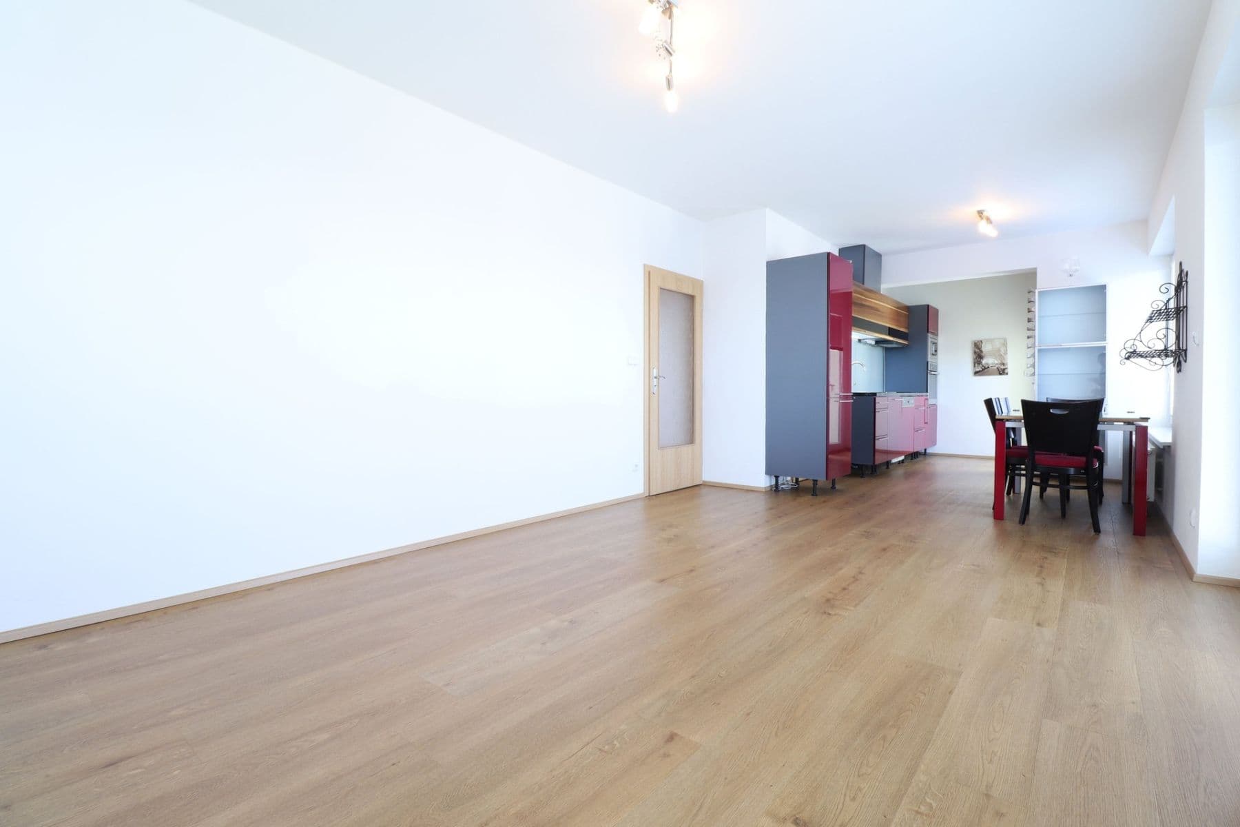 Prenájom bytu 3-izbový 82 m², V dolině, Praha, Praha Prenájom bytu 3-izbový 82 m², V dolině, Praha, Praha