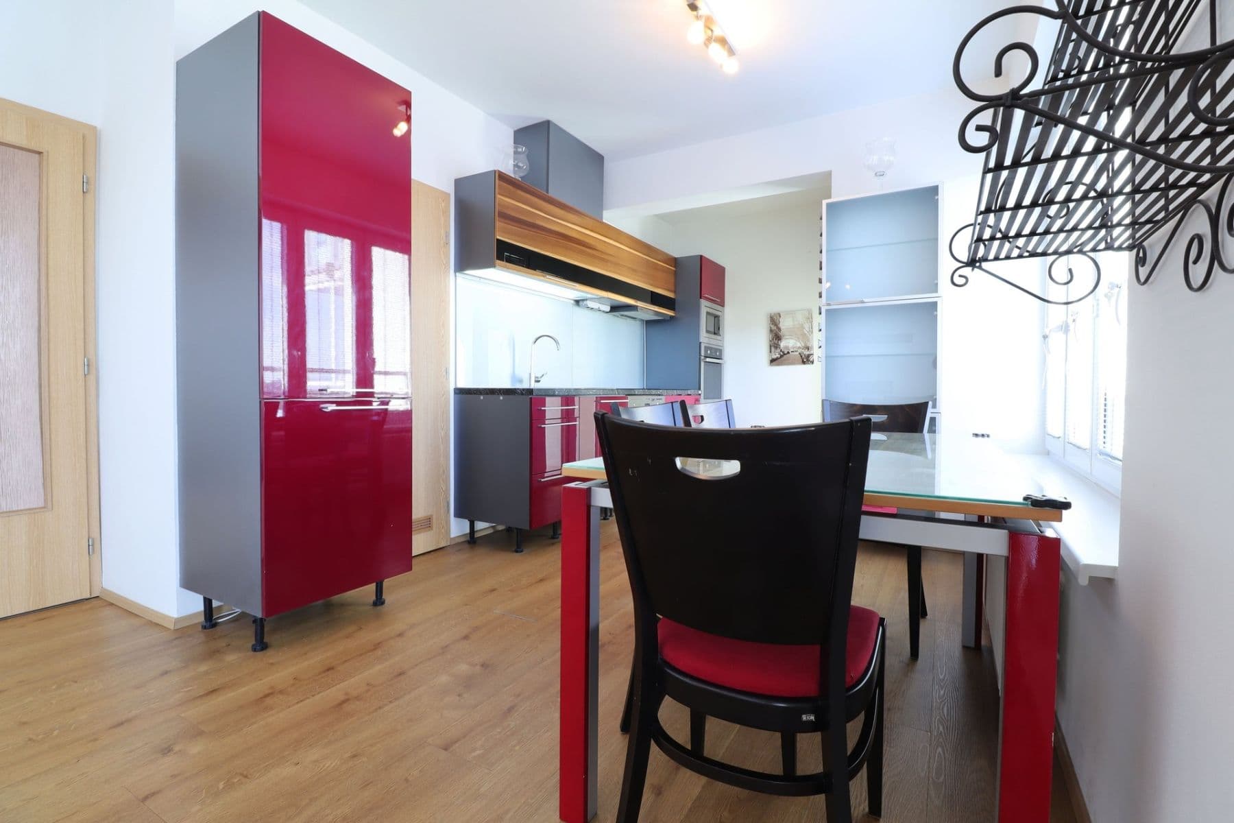 Prenájom bytu 3-izbový 82 m², V dolině, Praha, Praha Prenájom bytu 3-izbový 82 m², V dolině, Praha, Praha