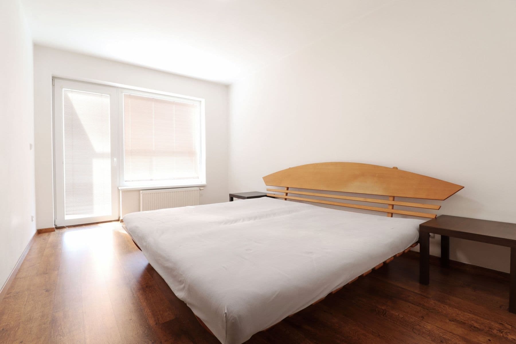 Prenájom bytu 3-izbový 82 m², V dolině, Praha, Praha Prenájom bytu 3-izbový 82 m², V dolině, Praha, Praha
