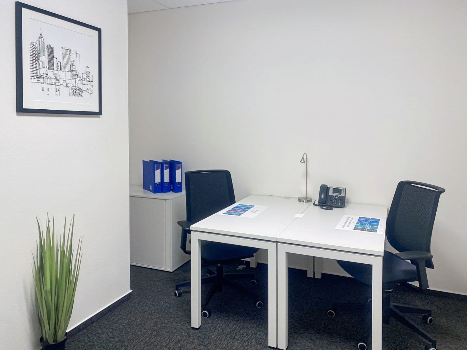 Prenájom kancelárie 8 m², 28. října, Ostrava, Moravskoslezský kraj Prenájom kancelárie 8 m², 28. října, Ostrava, Moravskoslezský kraj