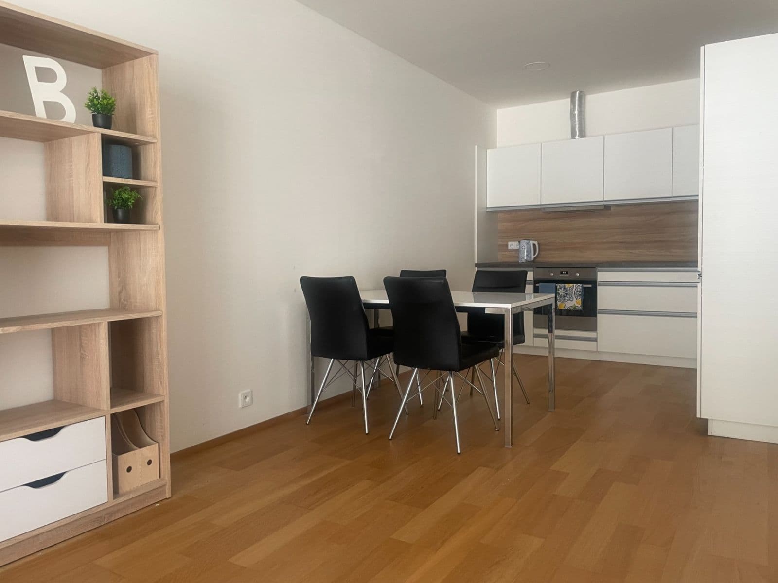 Prenájom bytu 2-izbový 52 m², Studentská, Brno, Jihomoravský kraj Prenájom bytu 2-izbový 52 m², Studentská, Brno, Jihomoravský kraj