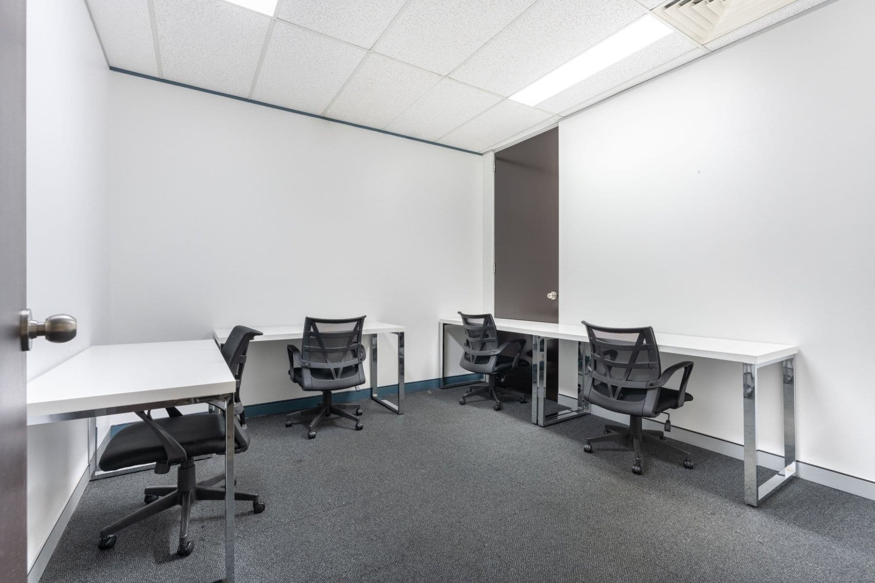 Prenájom kancelárie 70 m², Nádražní, Praha, Praha Prenájom kancelárie 70 m², Nádražní, Praha, Praha