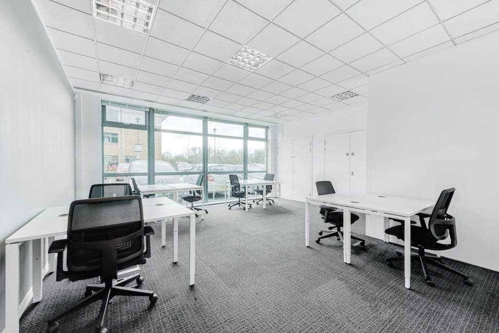 Prenájom kancelárie 75 m², Lomnického, Praha, Praha Prenájom kancelárie 75 m², Lomnického, Praha, Praha