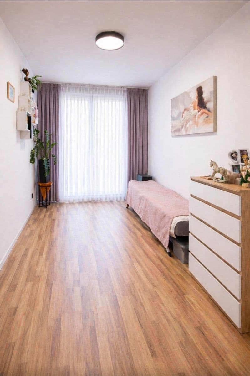 Predaj bytu 4-izbový 76 m², Ke Kříži, Praha, Praha Predaj bytu 4-izbový 76 m², Ke Kříži, Praha, Praha