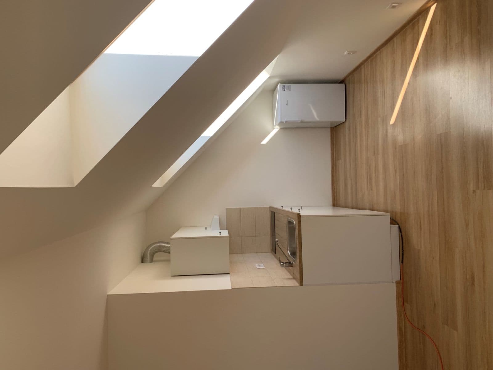 Prenájom bytu 1-izbový 18 m², Sukova, Velké Přílepy, Středočeský kraj Prenájom bytu 1-izbový 18 m², Sukova, Velké Přílepy, Středočeský kraj