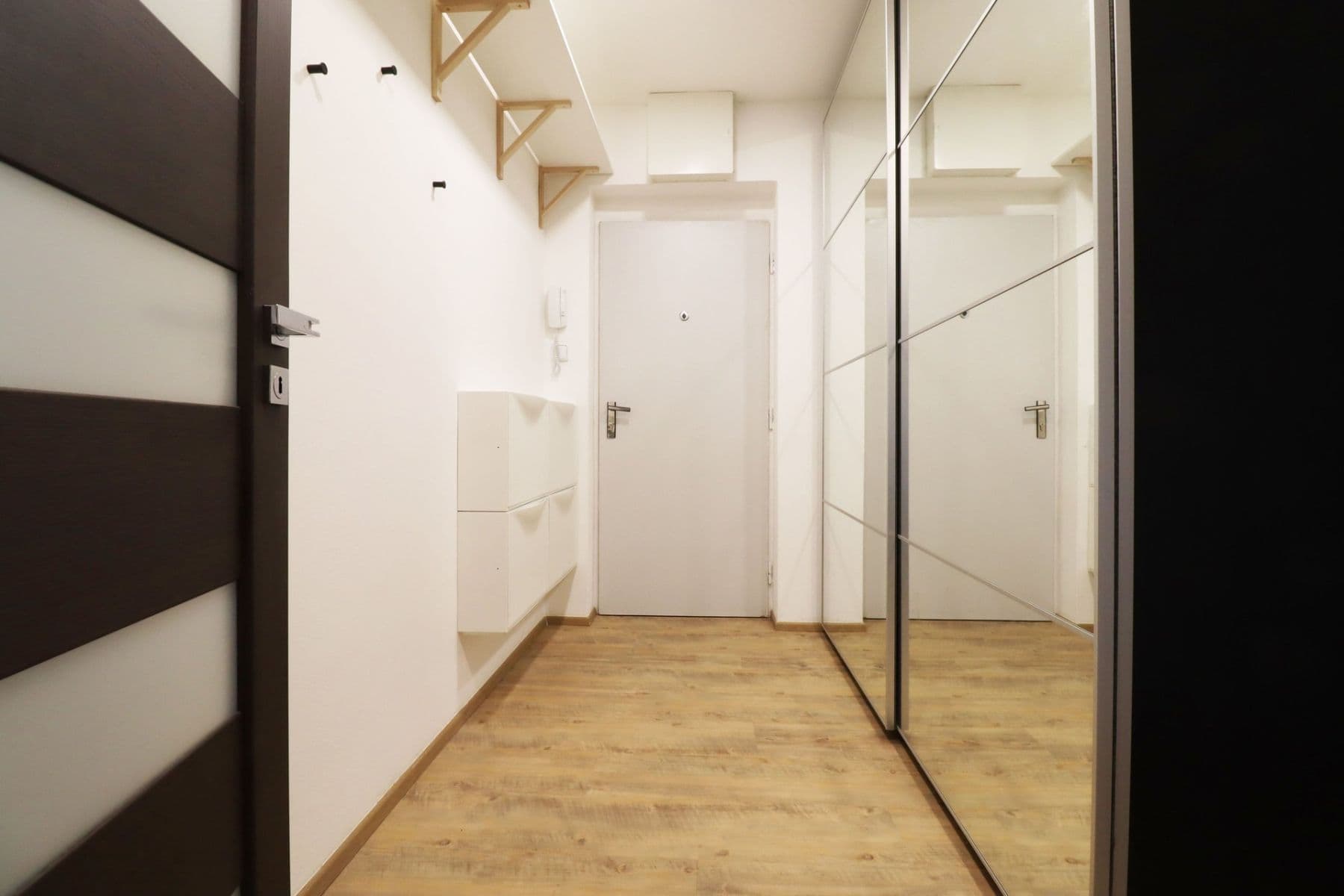Prenájom bytu 2-izbový 47 m², U první baterie, Praha, Praha Prenájom bytu 2-izbový 47 m², U první baterie, Praha, Praha