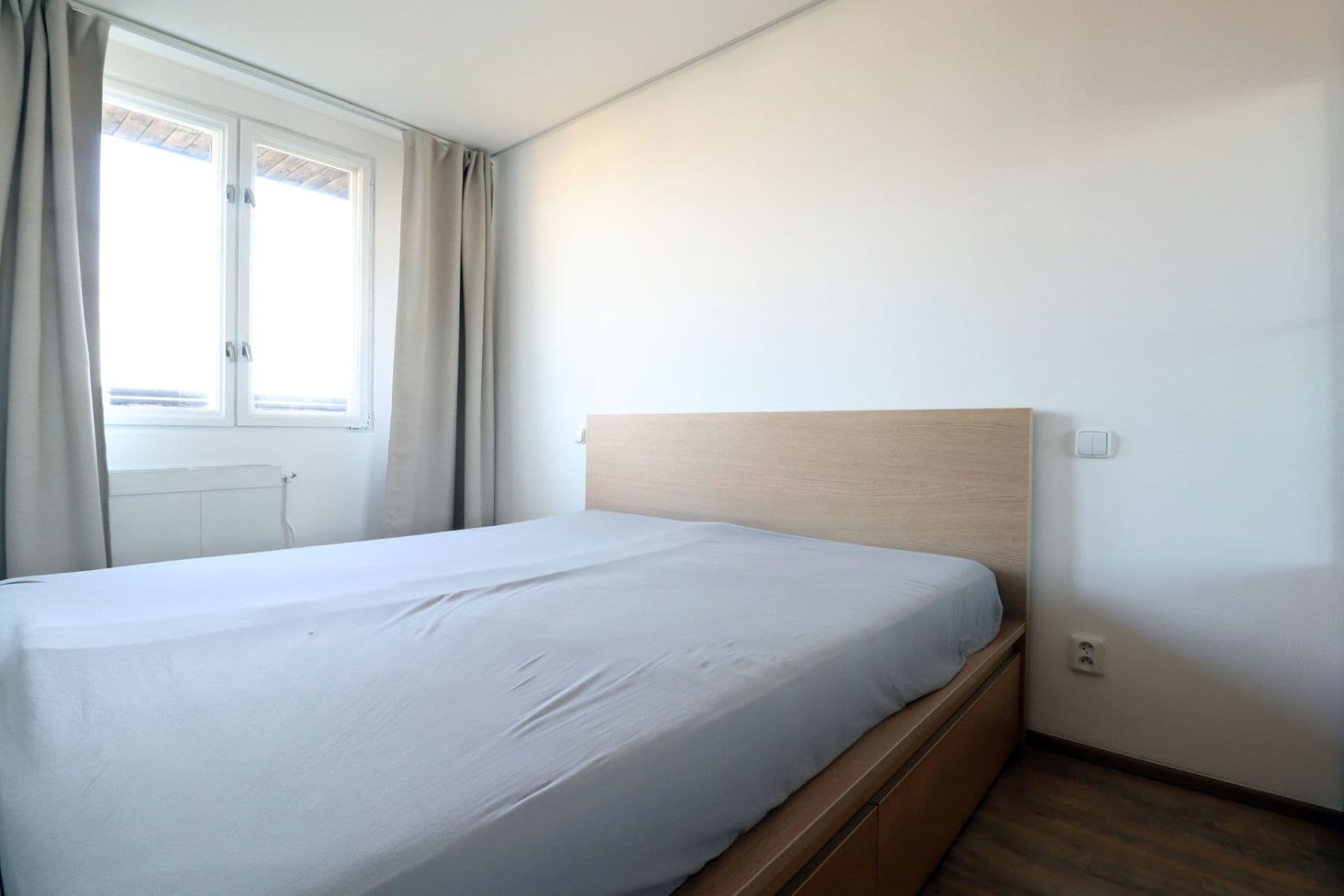 Prenájom bytu 2-izbový 47 m², U první baterie, Praha, Praha Prenájom bytu 2-izbový 47 m², U první baterie, Praha, Praha