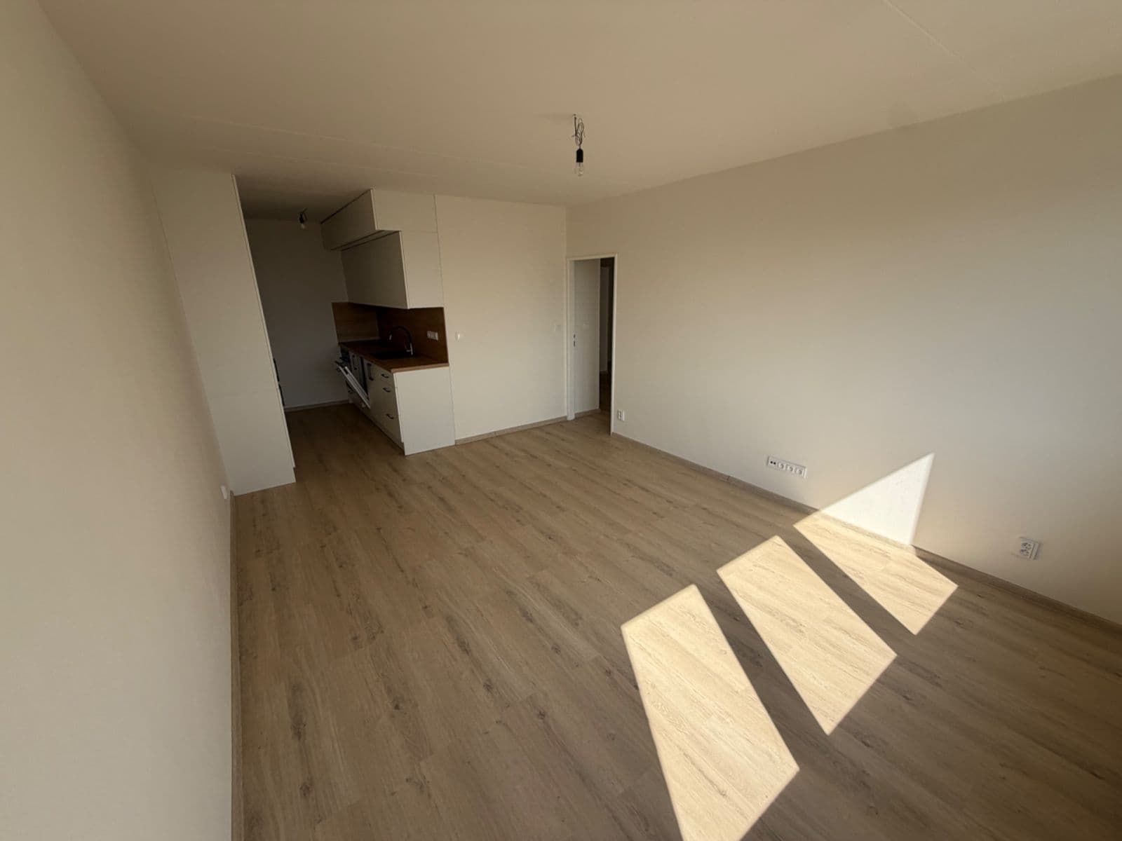 Prenájom bytu 3-izbový 62 m², V Průčelí, Praha, Praha Prenájom bytu 3-izbový 62 m², V Průčelí, Praha, Praha