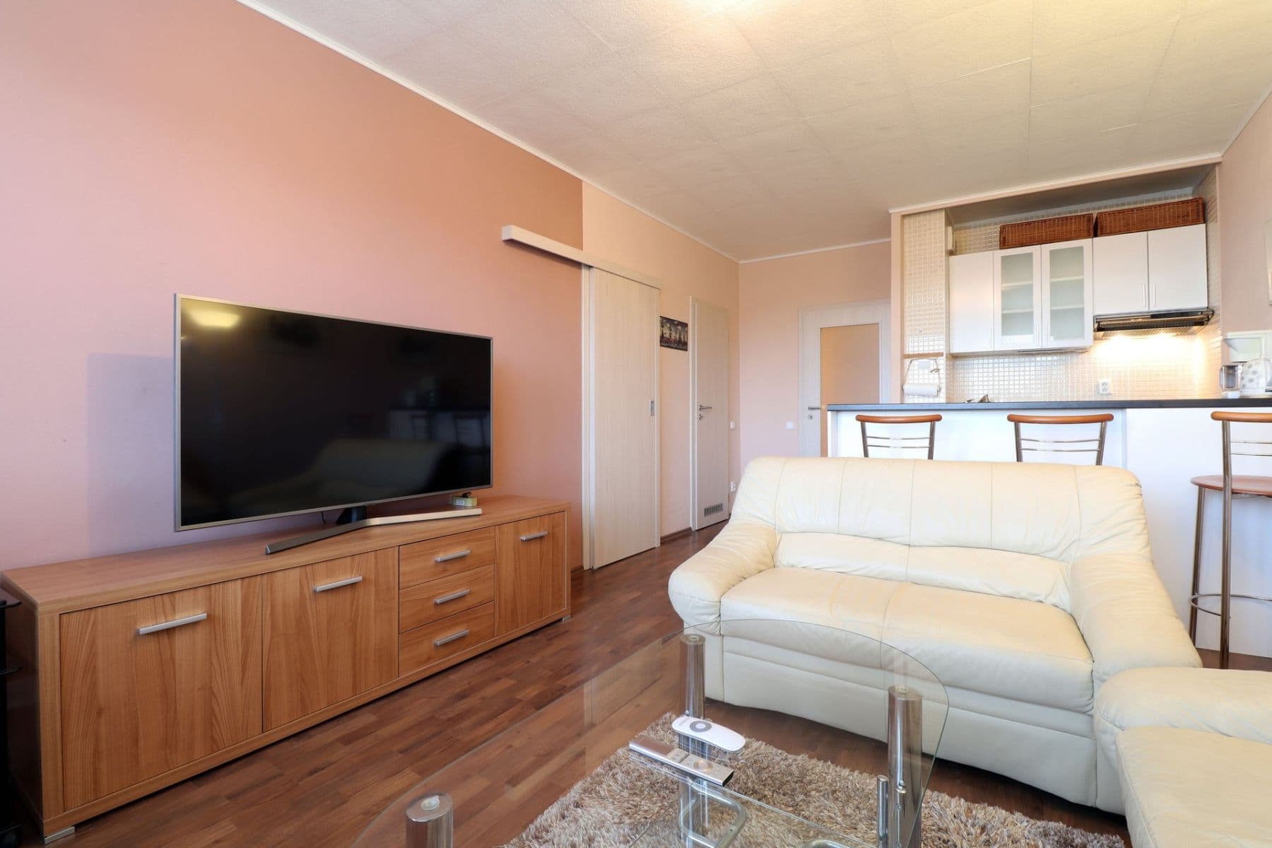 Prenájom bytu 2-izbový 41 m², Lindavská, Praha, Praha Prenájom bytu 2-izbový 41 m², Lindavská, Praha, Praha