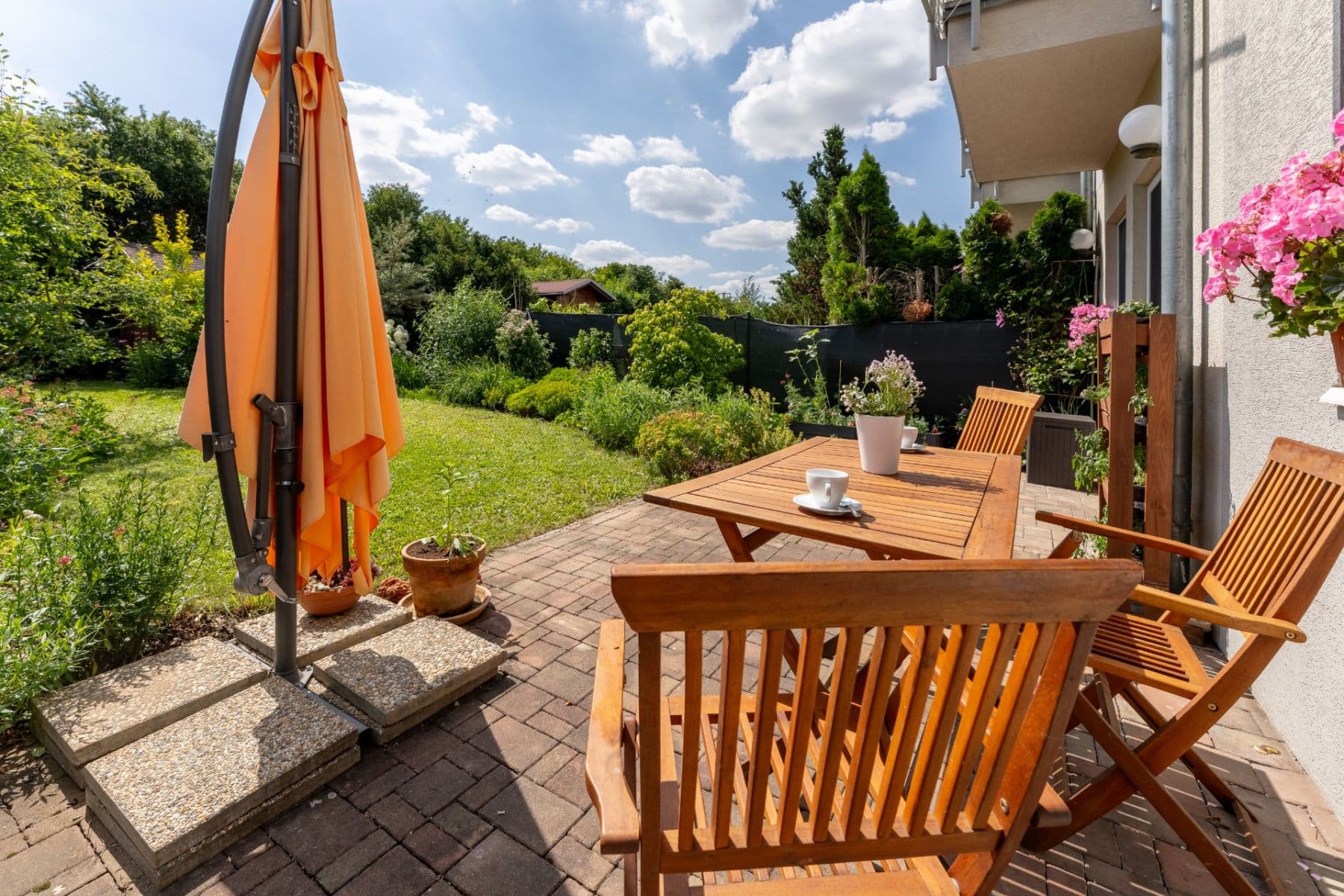 Predaj bytu 3-izbový 76 m², U Dráhy, Chýně, Středočeský kraj Predaj bytu 3-izbový 76 m², U Dráhy, Chýně, Středočeský kraj