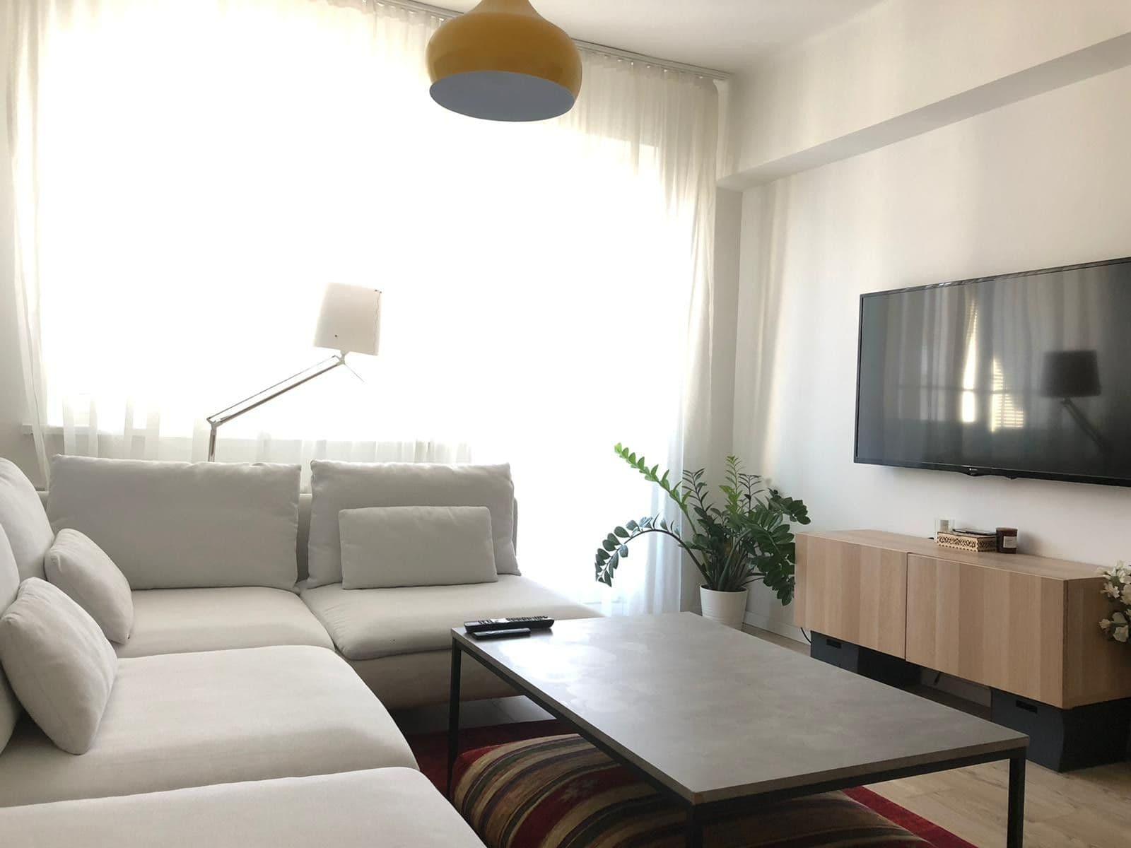 Prenájom bytu 2-izbový 72 m², Blumentálska, Bratislava - mestská časť Staré Mesto, Bratislavský kraj Prenájom bytu 2-izbový 72 m², Blumentálska, Bratislava - mestská časť Staré Mesto, Bratislavský kraj
