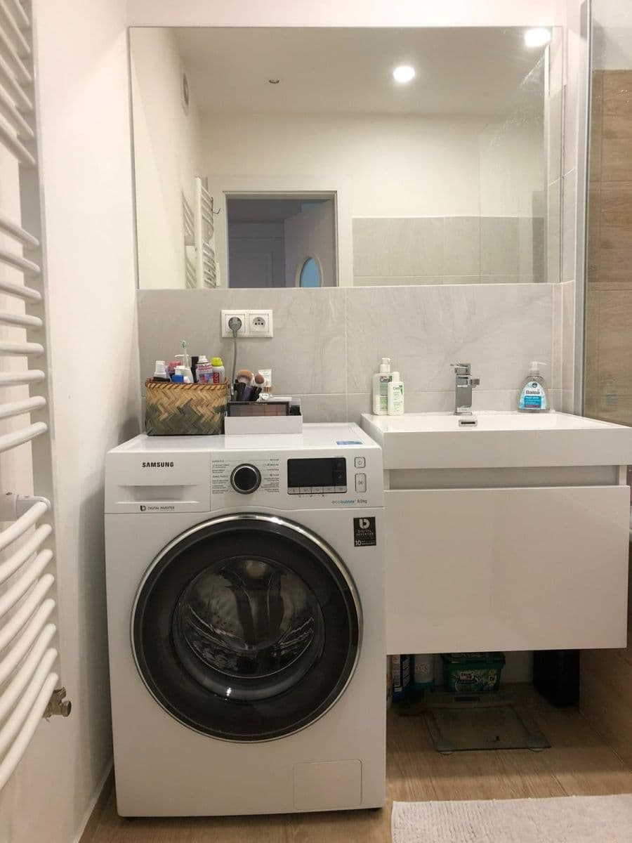 Prenájom bytu 2-izbový 72 m², Blumentálska, Bratislava - mestská časť Staré Mesto, Bratislavský kraj Prenájom bytu 2-izbový 72 m², Blumentálska, Bratislava - mestská časť Staré Mesto, Bratislavský kraj