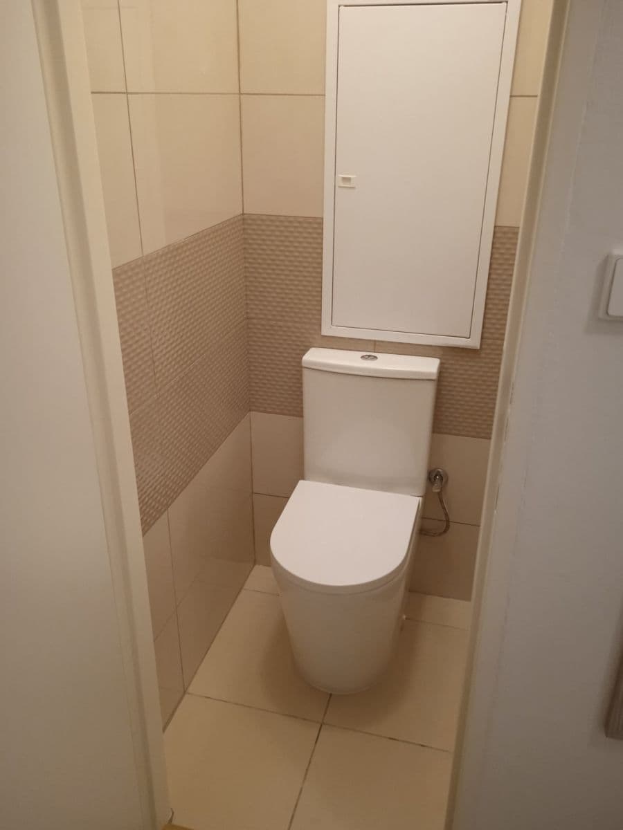 Prenájom bytu 2-izbový 52 m², Flájská, Praha, Praha Prenájom bytu 2-izbový 52 m², Flájská, Praha, Praha