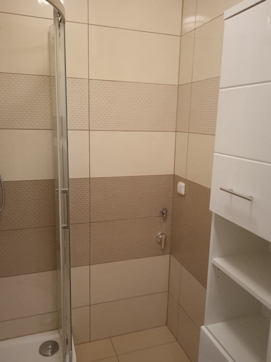 Prenájom bytu 2-izbový 52 m², Flájská, Praha, Praha Prenájom bytu 2-izbový 52 m², Flájská, Praha, Praha