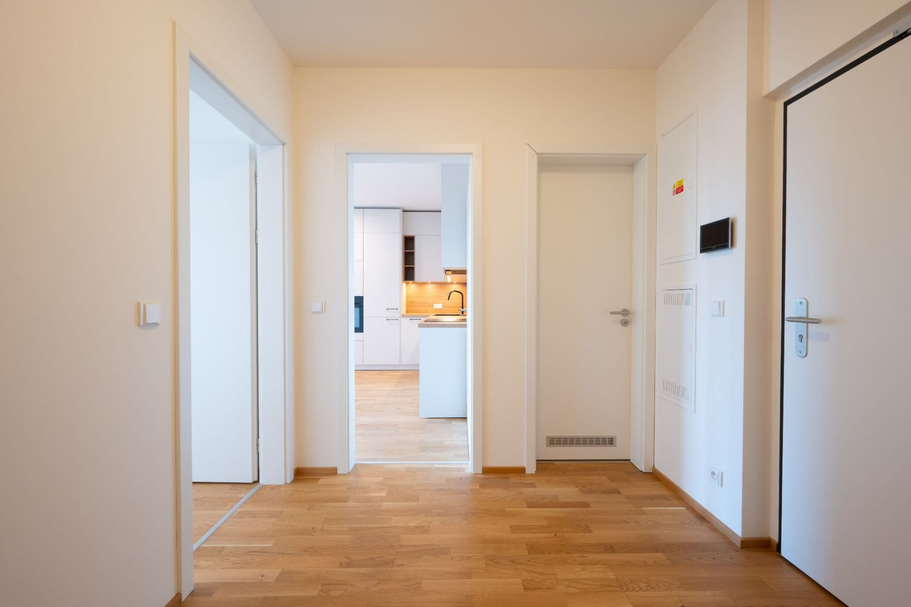 Prenájom bytu 2-izbový 54 m², Fafkových, Praha, Praha Prenájom bytu 2-izbový 54 m², Fafkových, Praha, Praha