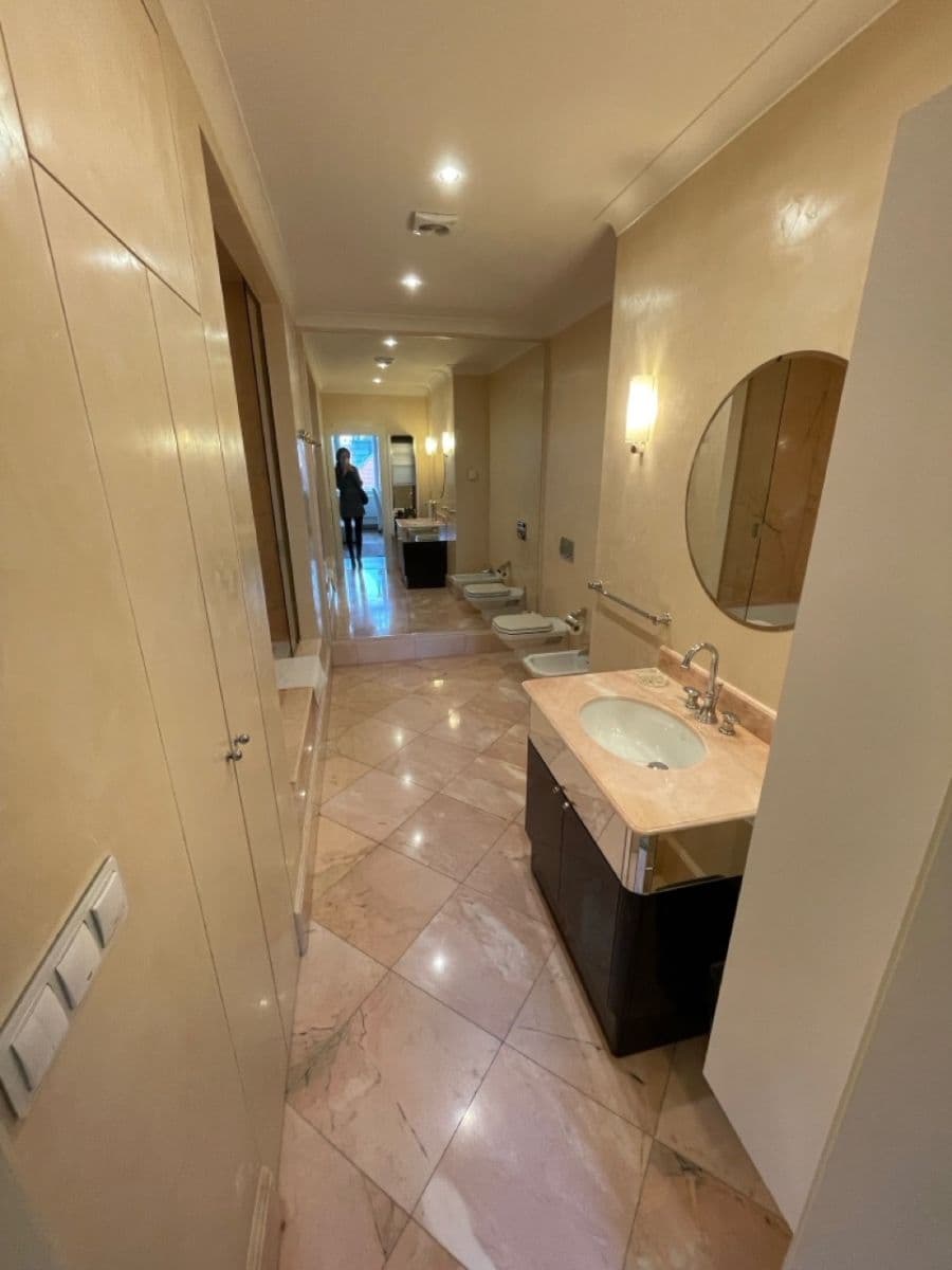 Prenájom bytu 2-izbový 75 m², Elišky Krásnohorské, Praha, Praha Prenájom bytu 2-izbový 75 m², Elišky Krásnohorské, Praha, Praha