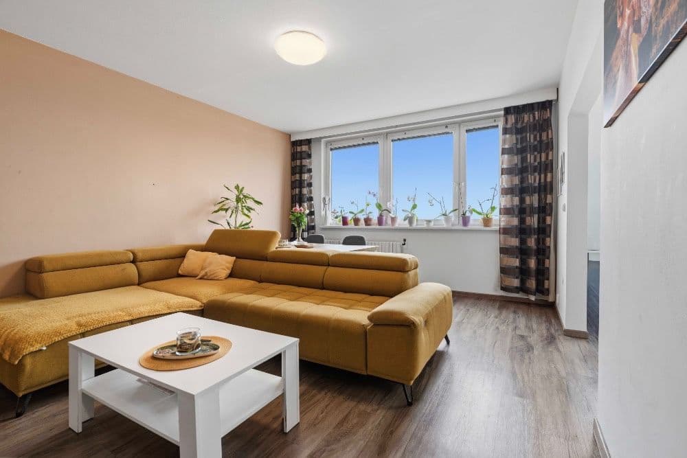 Predaj bytu 3-izbový 75 m², Slavíkova, Hodonín, Jihomoravský kraj Predaj bytu 3-izbový 75 m², Slavíkova, Hodonín, Jihomoravský kraj