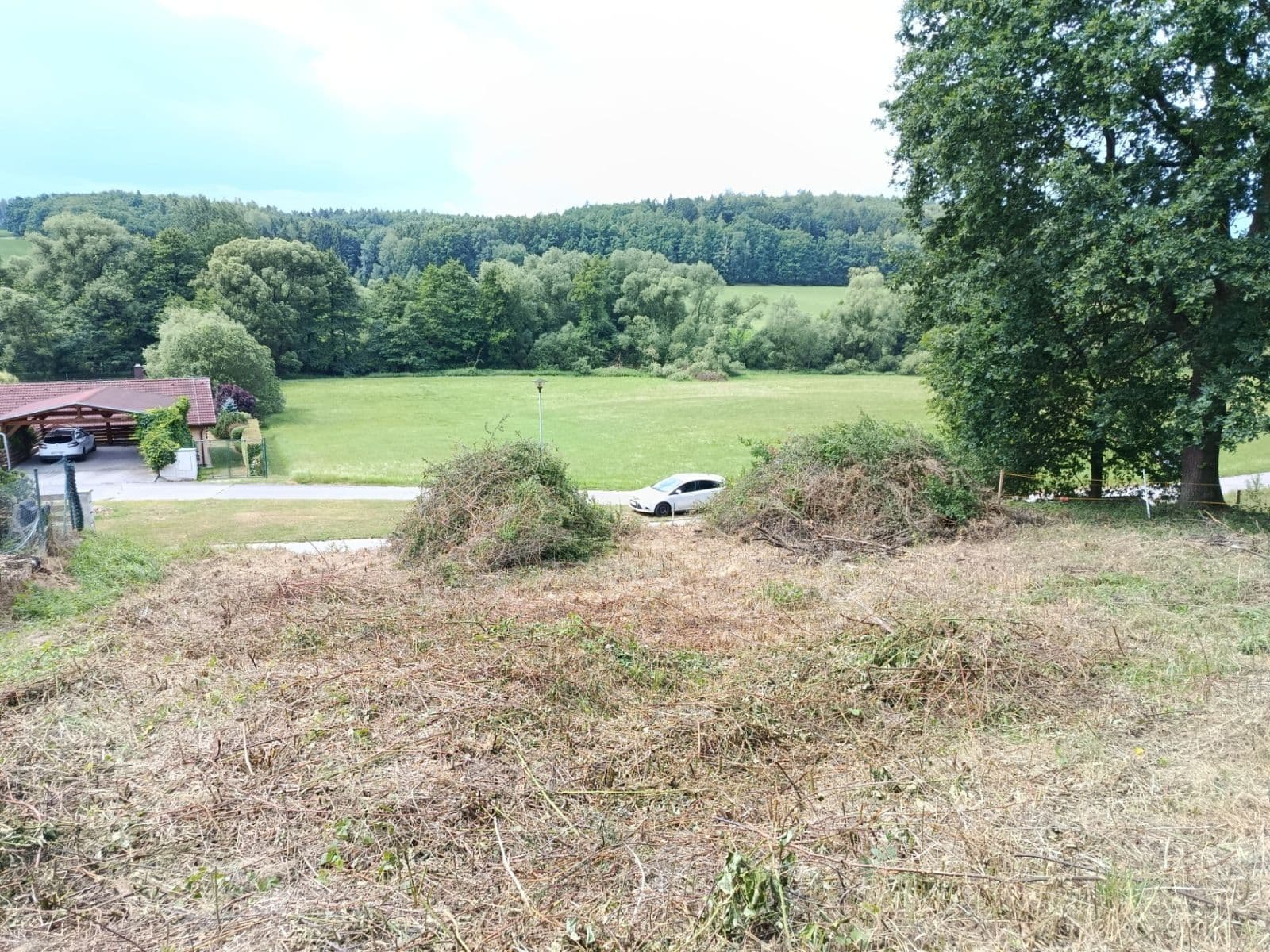 Predaj pozemku 899 m², Hosín, Jihočeský kraj Predaj pozemku 899 m², Hosín, Jihočeský kraj