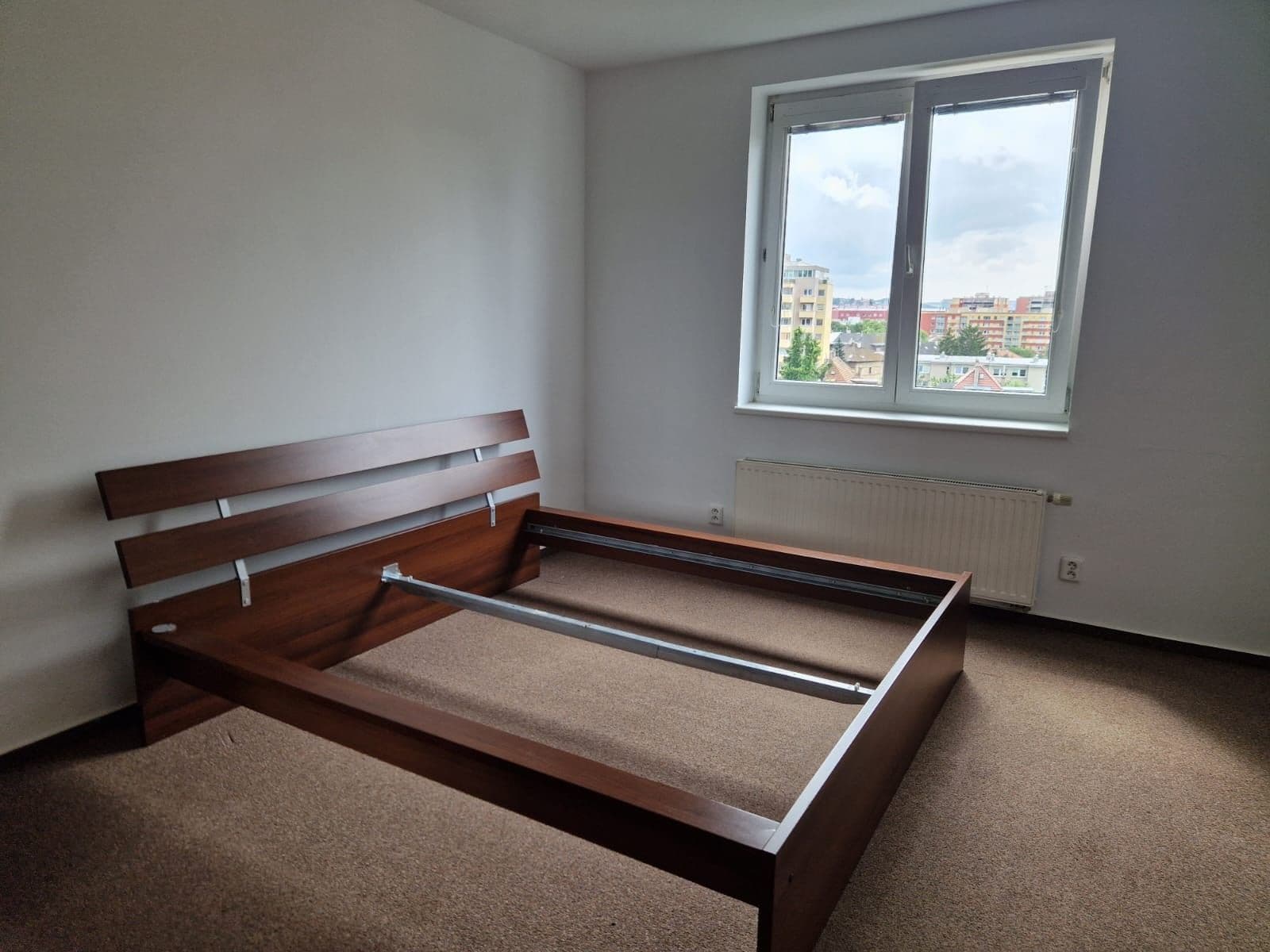 Prenájom bytu 2-izbový 65 m², Sečská, Praha, Praha Prenájom bytu 2-izbový 65 m², Sečská, Praha, Praha