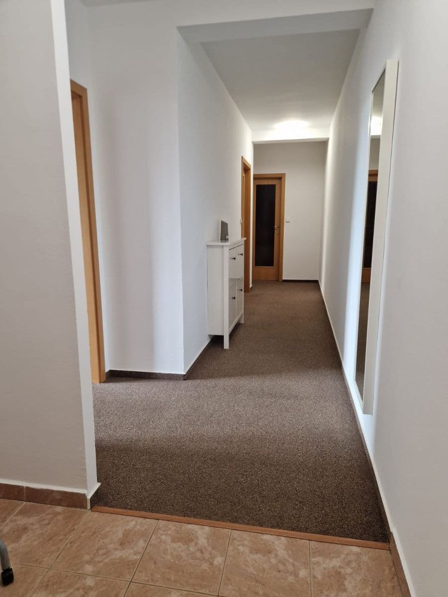 Prenájom bytu 2-izbový 65 m², Sečská, Praha, Praha Prenájom bytu 2-izbový 65 m², Sečská, Praha, Praha