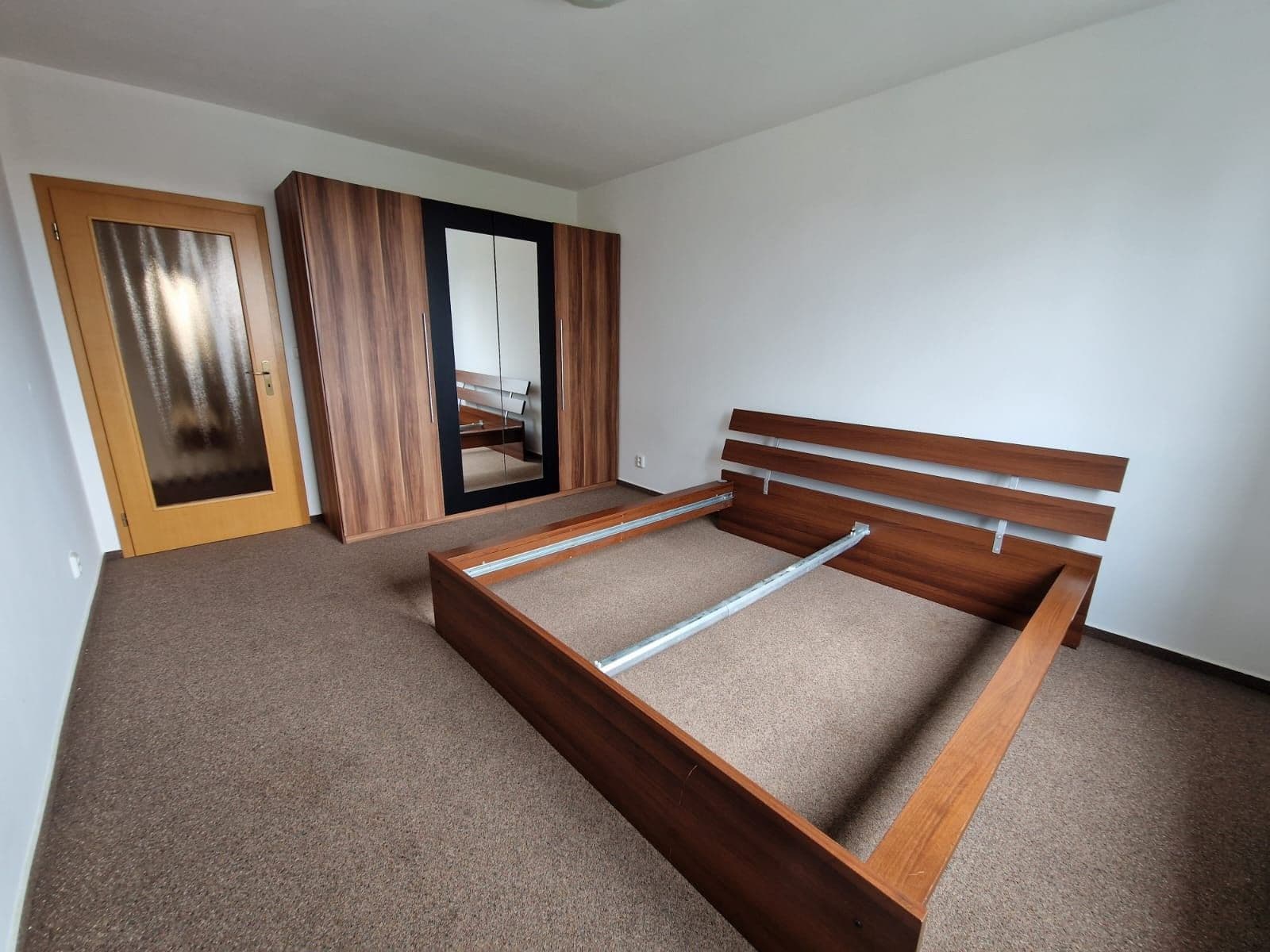 Prenájom bytu 2-izbový 65 m², Sečská, Praha, Praha Prenájom bytu 2-izbový 65 m², Sečská, Praha, Praha