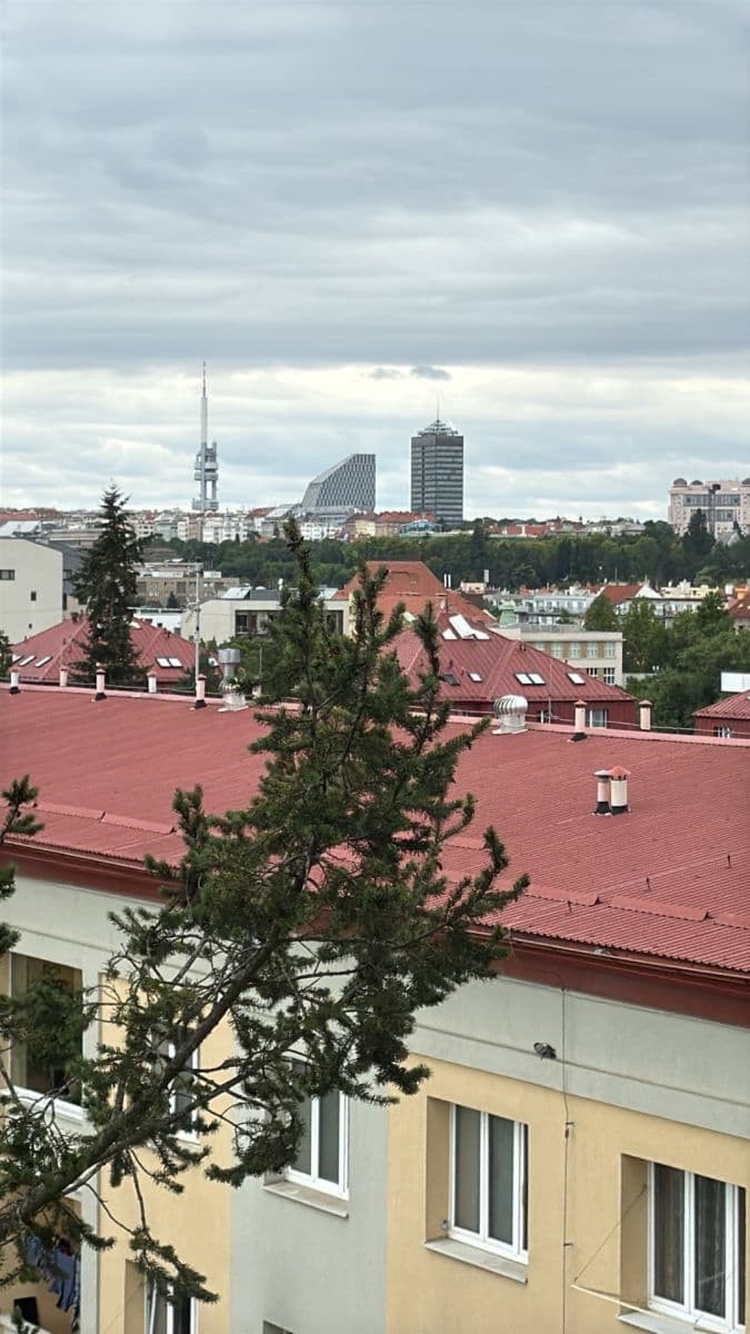 Prenájom bytu 2-izbový 65 m², Sečská, Praha, Praha Prenájom bytu 2-izbový 65 m², Sečská, Praha, Praha