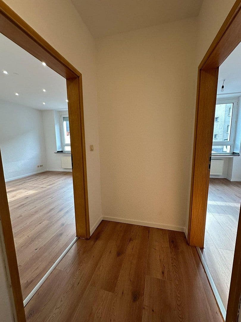 Prenájom bytu 2-izbový 58 m², Gladbecker Straße 300, Essen, Severné Porýnie - Westfálsko Prenájom bytu 2-izbový 58 m², Gladbecker Straße 300, Essen, Severné Porýnie - Westfálsko