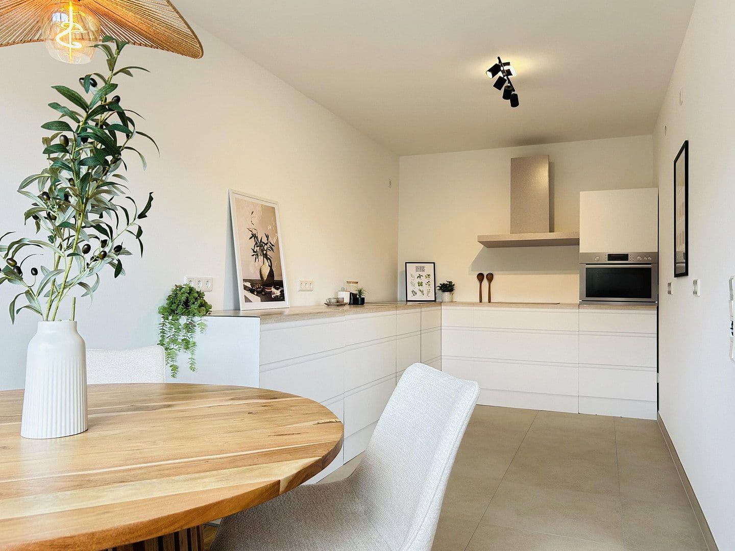 Predaj bytu 3-izbový 96 m², Würzburg, Bavorsko Predaj bytu 3-izbový 96 m², Würzburg, Bavorsko