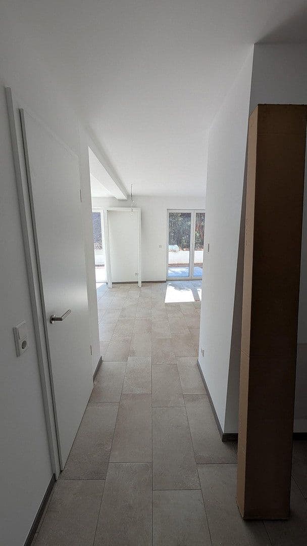 Prenájom bytu 2-izbový 69 m², Würzburg, Bavorsko Prenájom bytu 2-izbový 69 m², Würzburg, Bavorsko