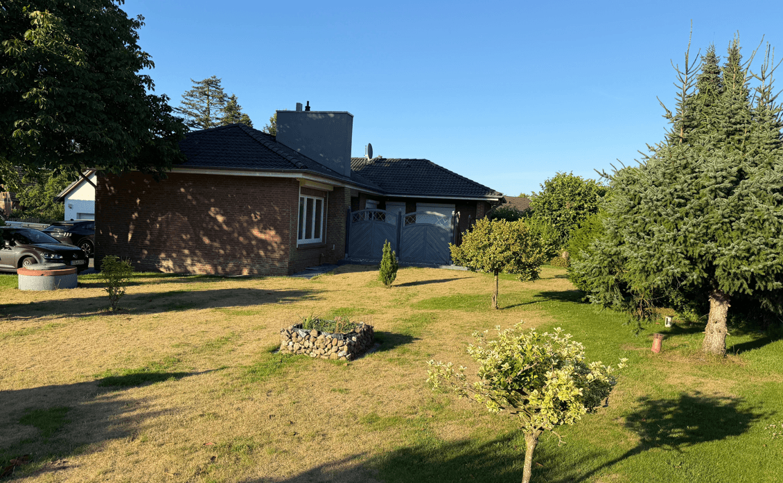 Predaj domu 117 m², pozemok 1.200 m², Am Berge 5a, Regesbostel, Dolné Sasko Predaj domu 117 m², pozemok 1.200 m², Am Berge 5a, Regesbostel, Dolné Sasko