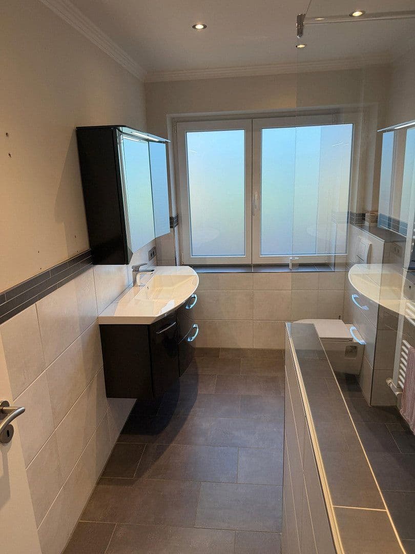 Predaj domu 117 m², pozemok 1.200 m², Am Berge 5a, Regesbostel, Dolné Sasko Predaj domu 117 m², pozemok 1.200 m², Am Berge 5a, Regesbostel, Dolné Sasko