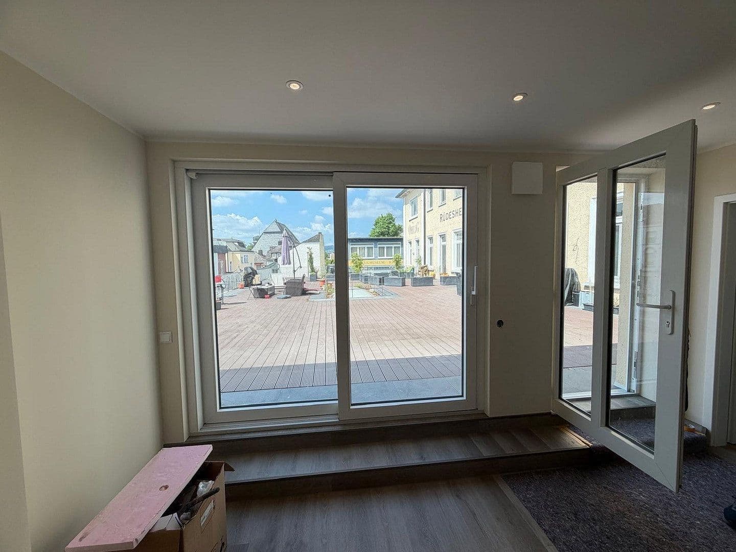 Prenájom bytu 2-izbový 58 m², Kaiserstraße 4a, Rüdesheim am Rhein, Hesensko Prenájom bytu 2-izbový 58 m², Kaiserstraße 4a, Rüdesheim am Rhein, Hesensko