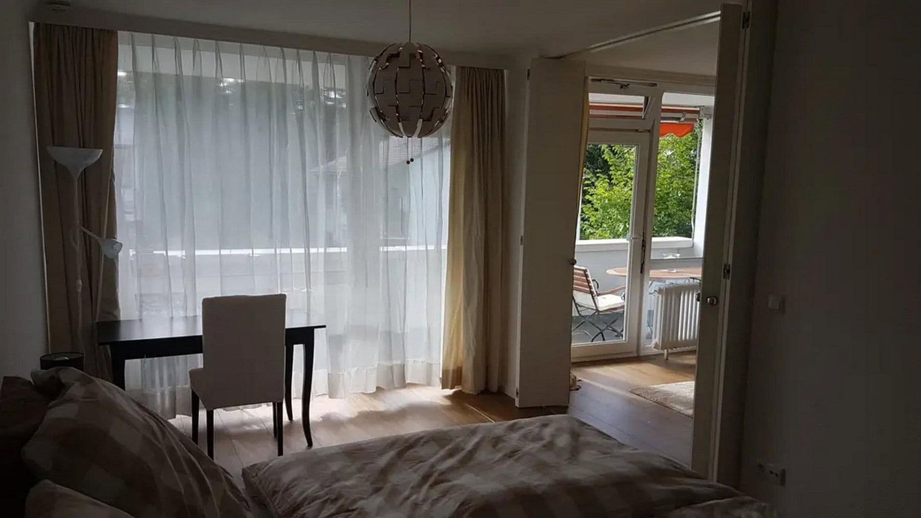 Prenájom bytu 2-izbový 70 m², München, Bavorsko Prenájom bytu 2-izbový 70 m², München, Bavorsko