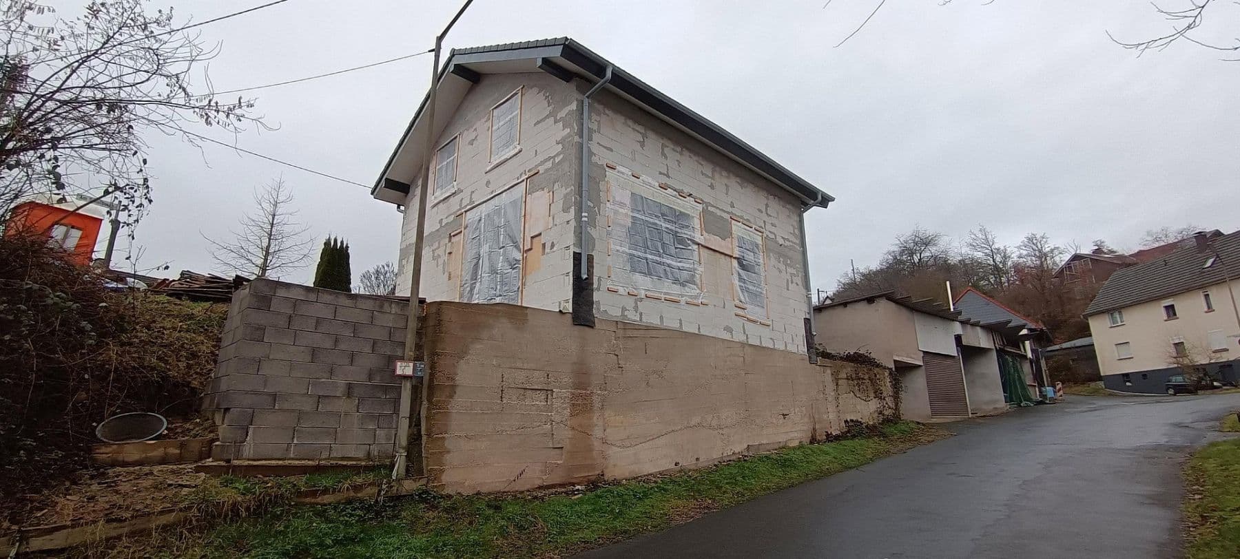 Predaj domu 101 m², pozemok 216 m², Windeck, Severné Porýnie - Westfálsko Predaj domu 101 m², pozemok 216 m², Windeck, Severné Porýnie - Westfálsko