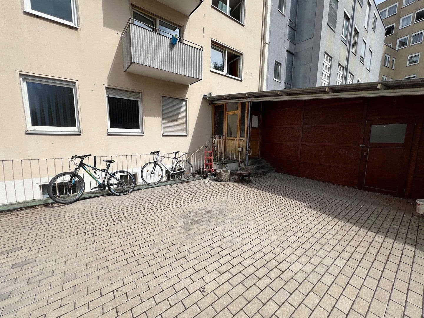 Prenájom nebytového priestoru 200 m², Gibitzenhofstraße 82, Nürnberg, Bavorsko Prenájom nebytového priestoru 200 m², Gibitzenhofstraße 82, Nürnberg, Bavorsko