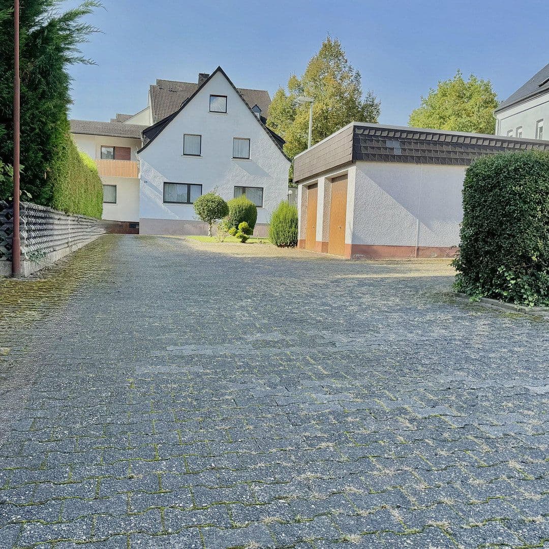 Predaj domu 232 m², pozemok 879 m², Elz, Hesensko Predaj domu 232 m², pozemok 879 m², Elz, Hesensko