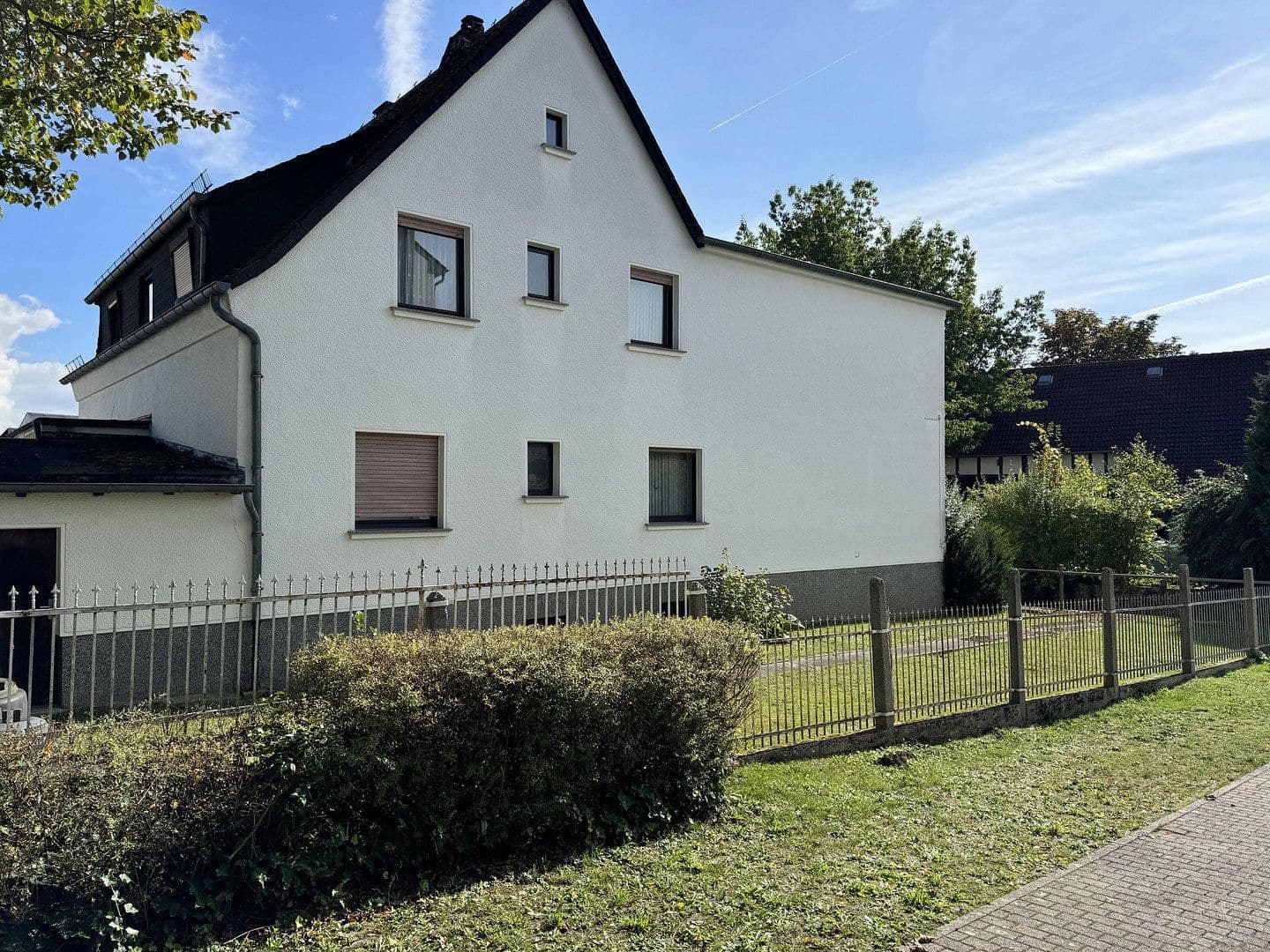 Predaj domu 232 m², pozemok 879 m², Elz, Hesensko Predaj domu 232 m², pozemok 879 m², Elz, Hesensko