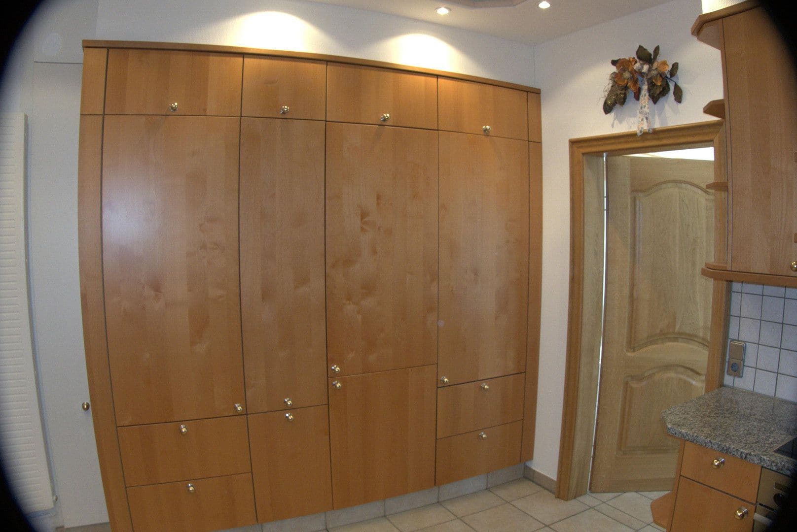 Prenájom bytu 5-izbový 192 m², Kastellaun, Porýnie-Falcko Prenájom bytu 5-izbový 192 m², Kastellaun, Porýnie-Falcko