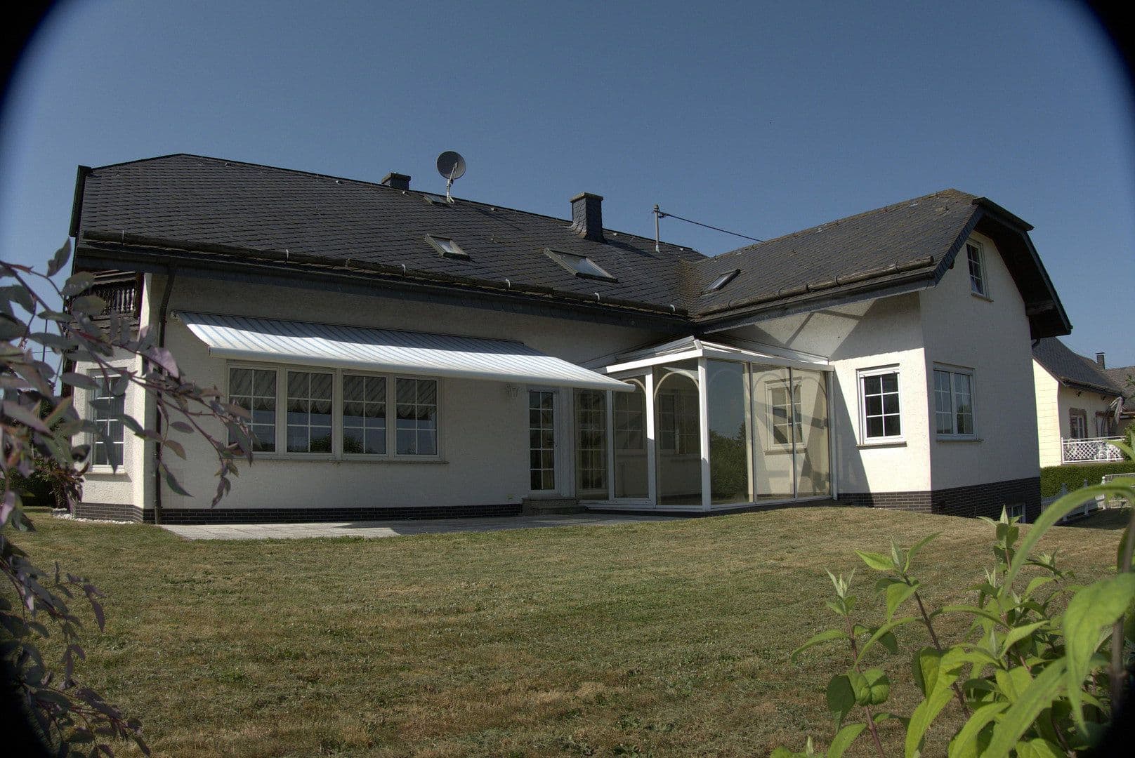 Prenájom bytu 5-izbový 192 m², Kastellaun, Porýnie-Falcko Prenájom bytu 5-izbový 192 m², Kastellaun, Porýnie-Falcko