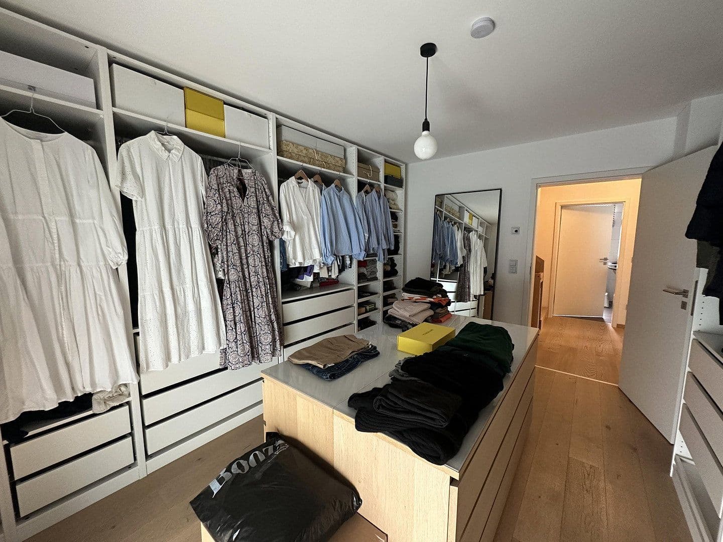 Predaj domu 188 m², pozemok 265 m², München, Bavorsko Predaj domu 188 m², pozemok 265 m², München, Bavorsko