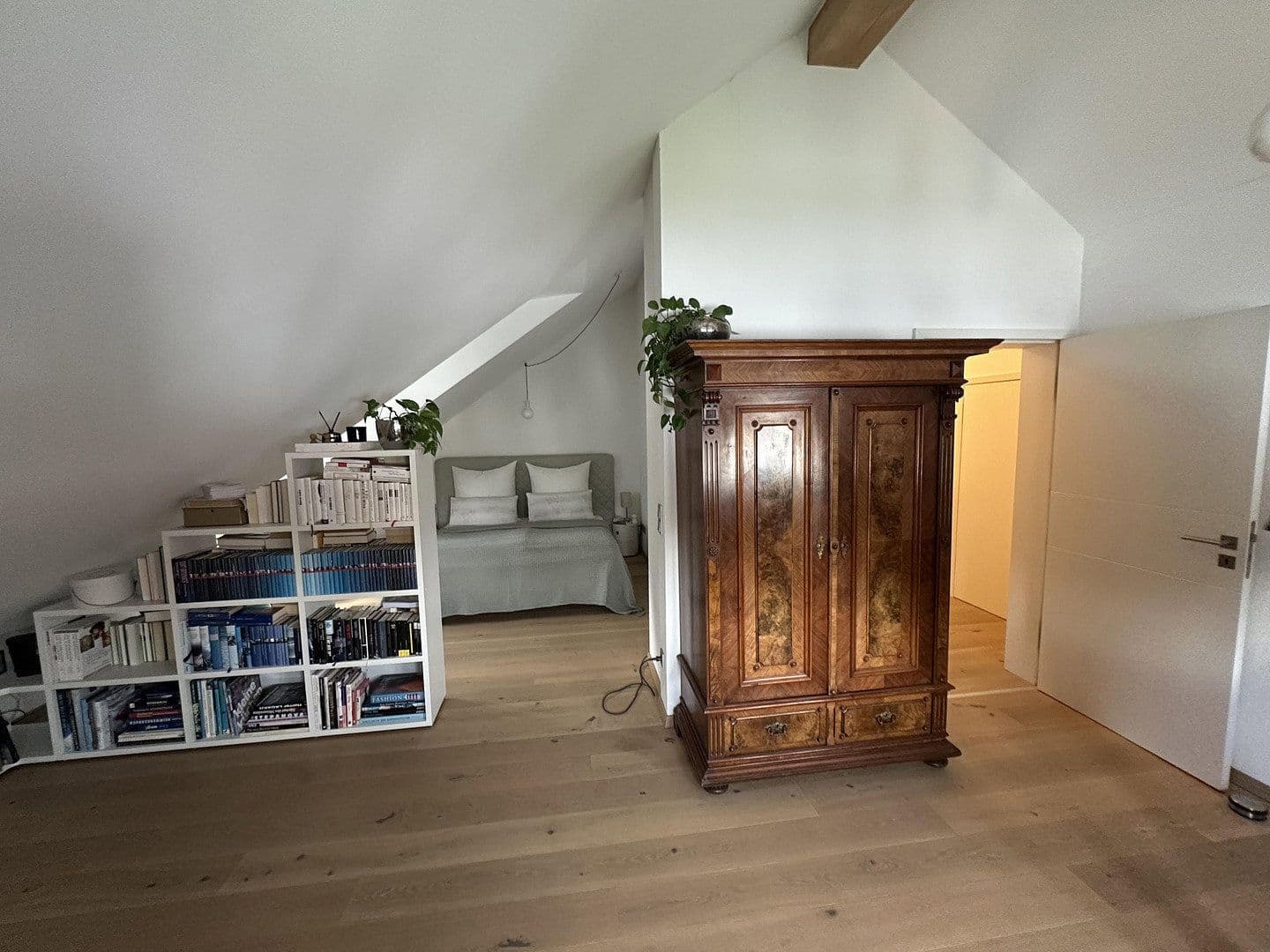 Predaj domu 188 m², pozemok 265 m², München, Bavorsko Predaj domu 188 m², pozemok 265 m², München, Bavorsko