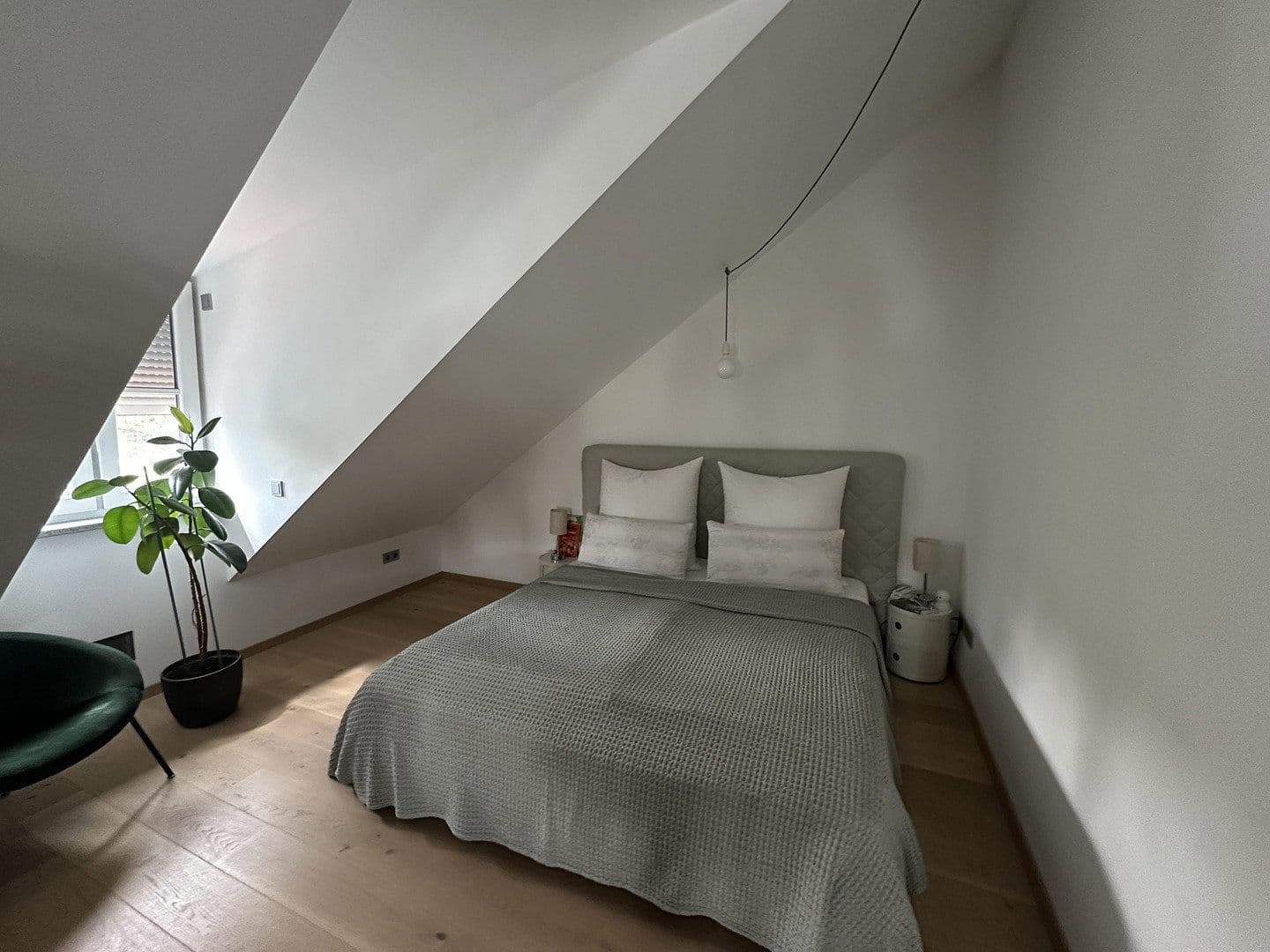 Predaj domu 188 m², pozemok 265 m², München, Bavorsko Predaj domu 188 m², pozemok 265 m², München, Bavorsko
