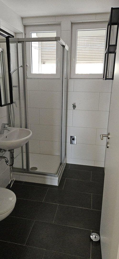Prenájom bytu 3-izbový 71 m², Pforzheim, Bádensko-Wurttembersko Prenájom bytu 3-izbový 71 m², Pforzheim, Bádensko-Wurttembersko
